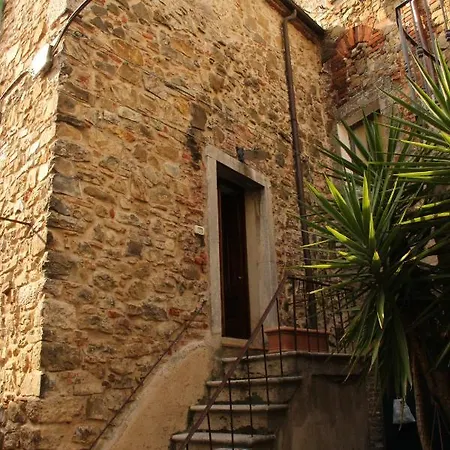 Apartment Trilocale Nel Centro Storico